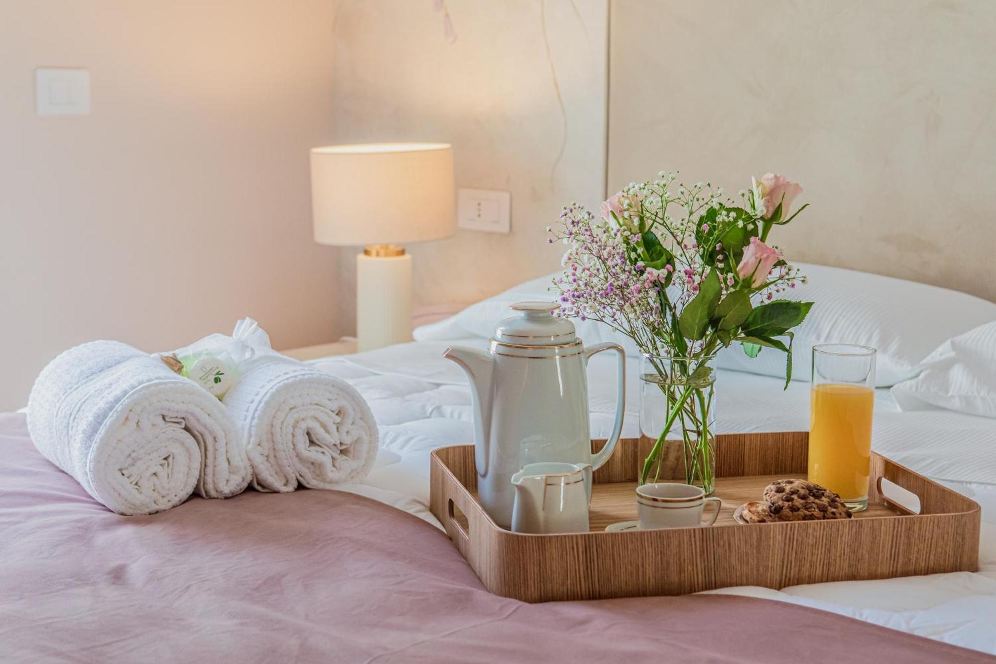 Villa Oteri Rooms & Bistrot Bacoli Ngoại thất bức ảnh